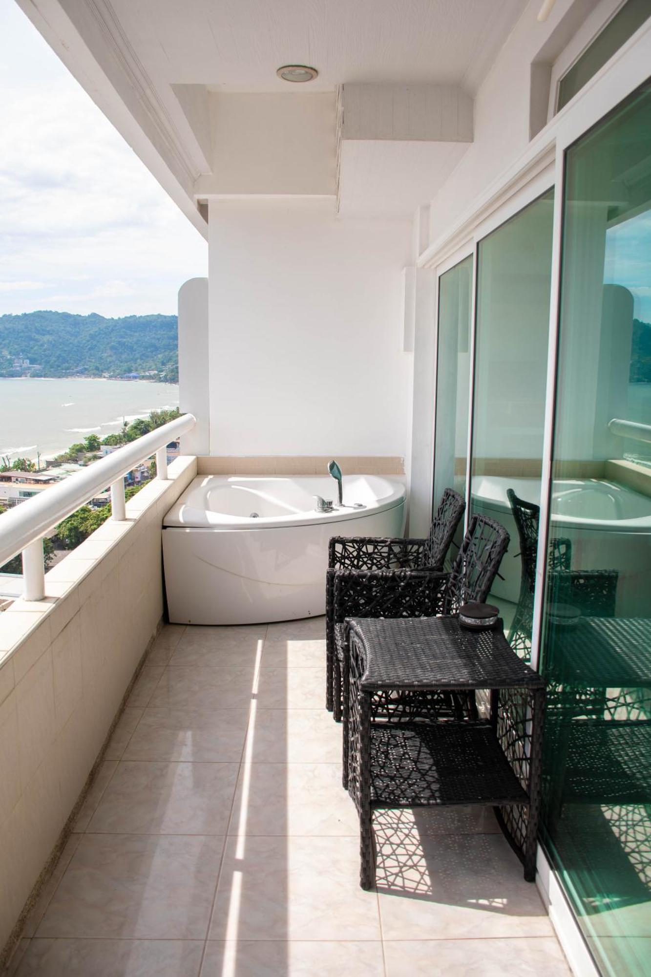 Private 2 Bedroom Seaview At Phuket Patong